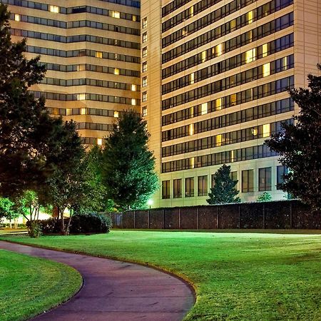 Sheraton Memphis Downtown Hotel Exterior photo