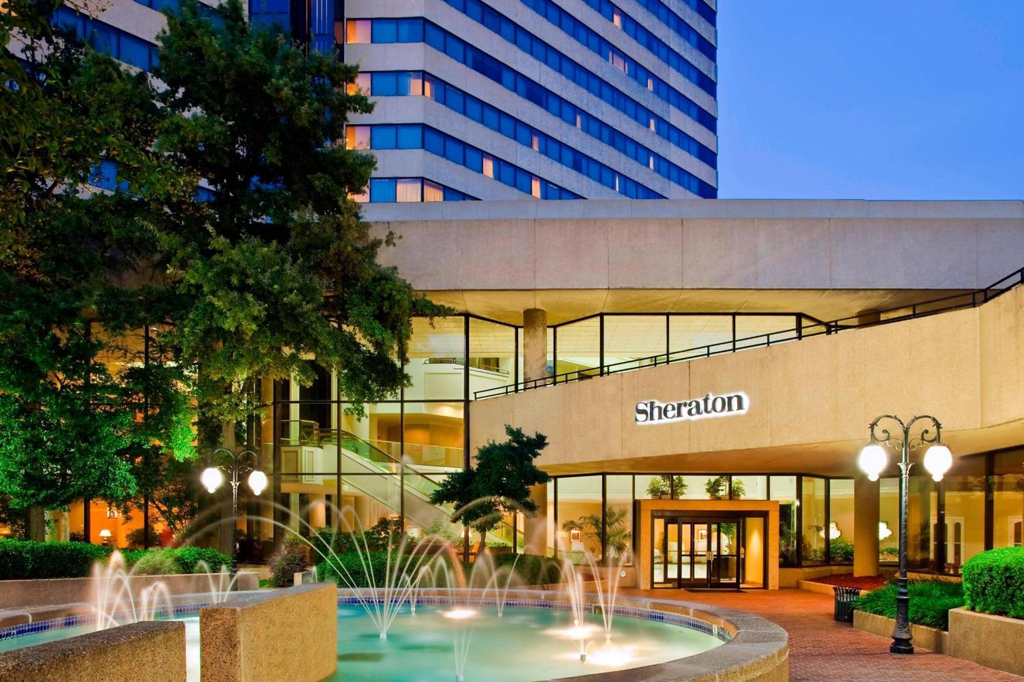 Sheraton Memphis Downtown Hotel Exterior photo